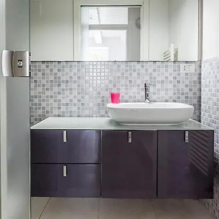 Numana, Nuovo Trilocale Con Giardino E Piscina - N198 * Sirolo
